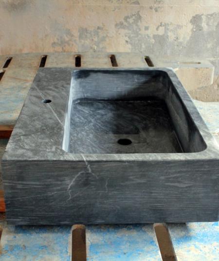 Lavandino In Pietra Cardoso2.jpg