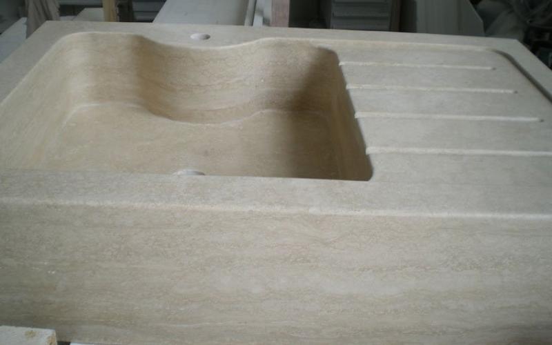 Lavandino in Travertino